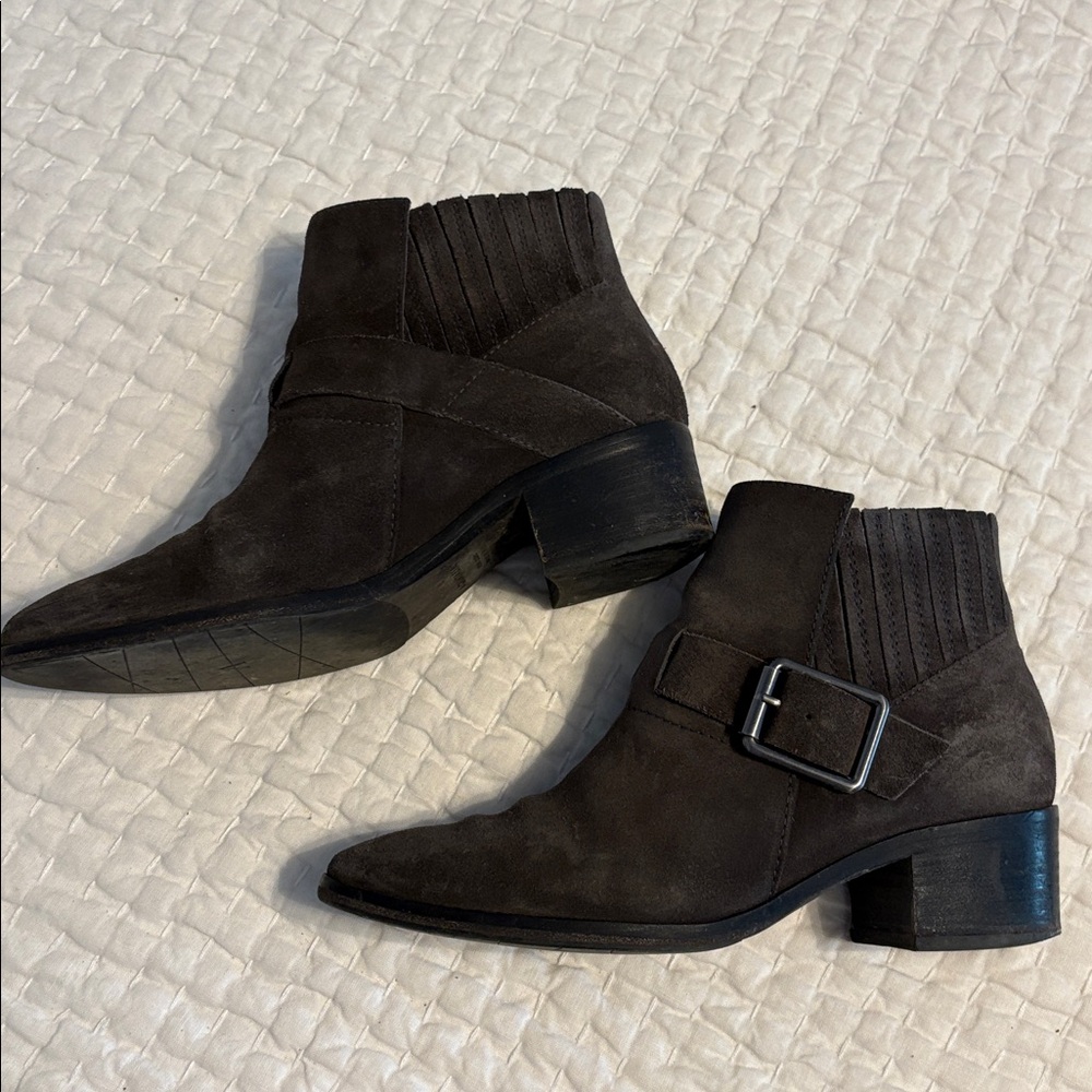 Aquatalia Dark Grey Suede Shoes - Picture 4 of 10